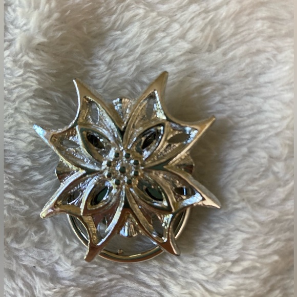 Ornate‎ Flower Scarf Clip Vintage - Picture 4 of 5